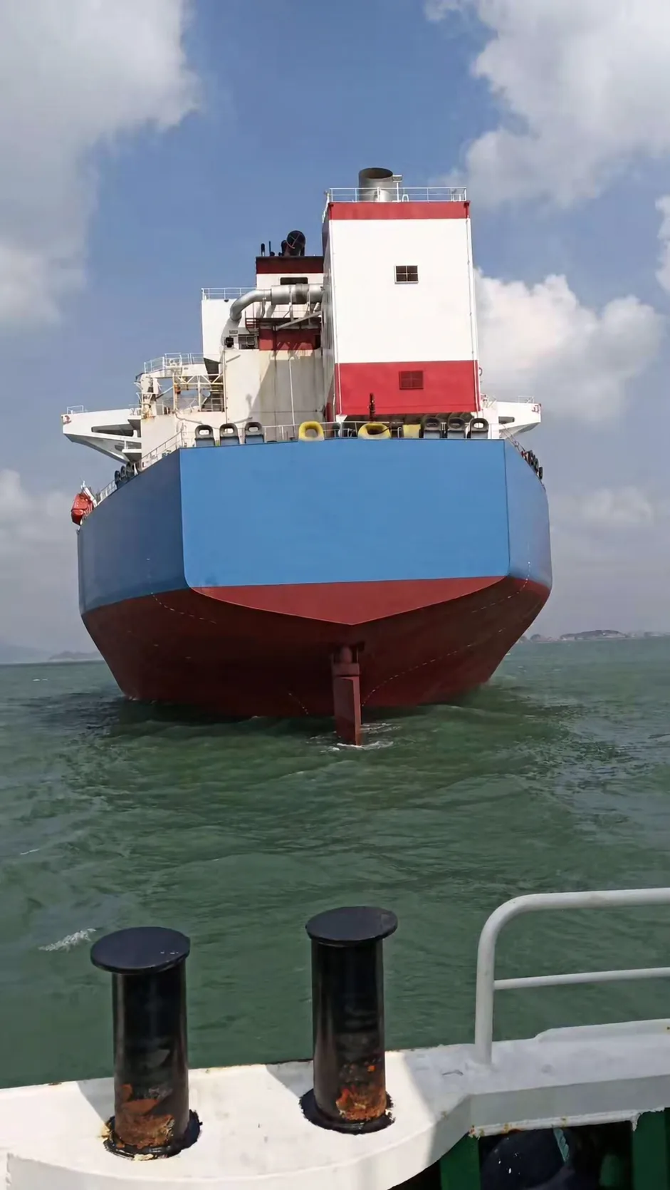 Vessel stern alongside during technical attendance